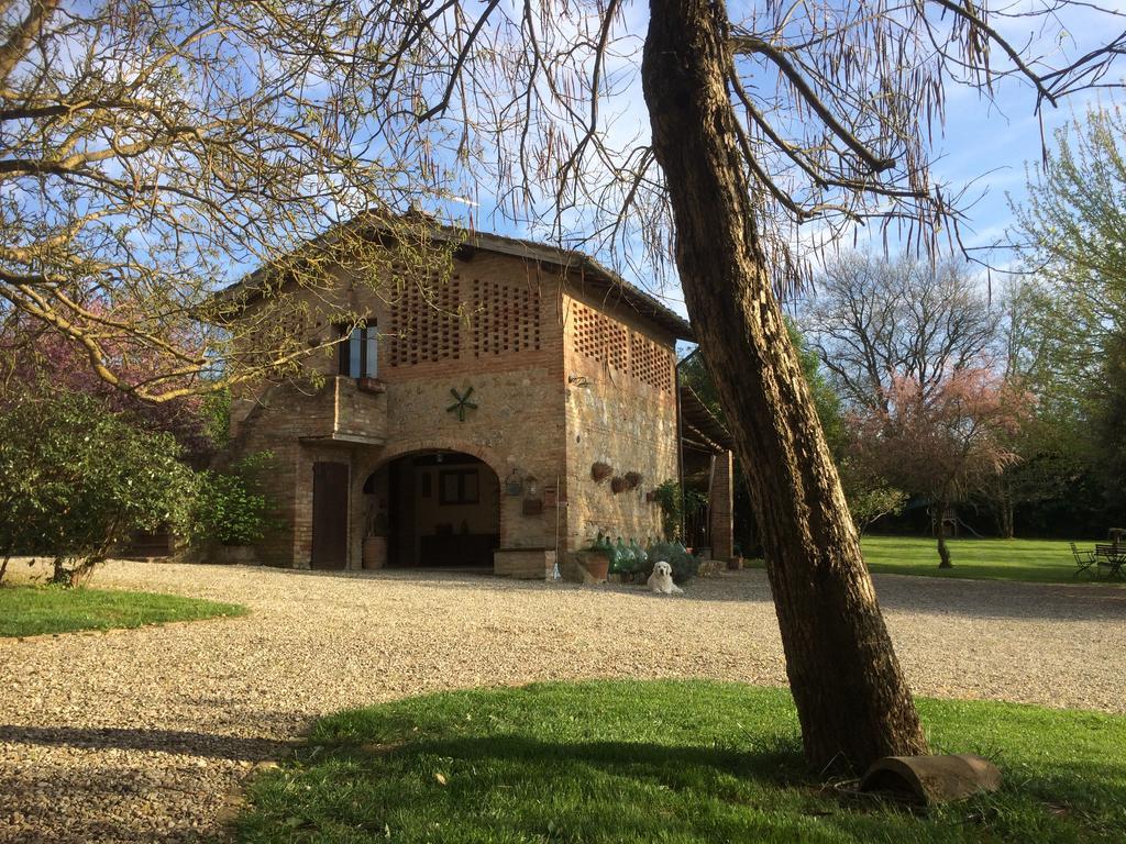 Agriturismo Poggio Salvi Sovicille Buitenkant foto